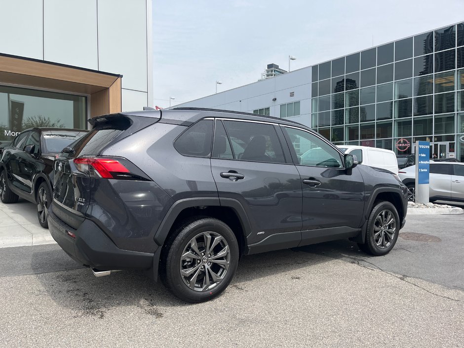 2025 Toyota RAV4 Hybrid XLE PREMIUM-1