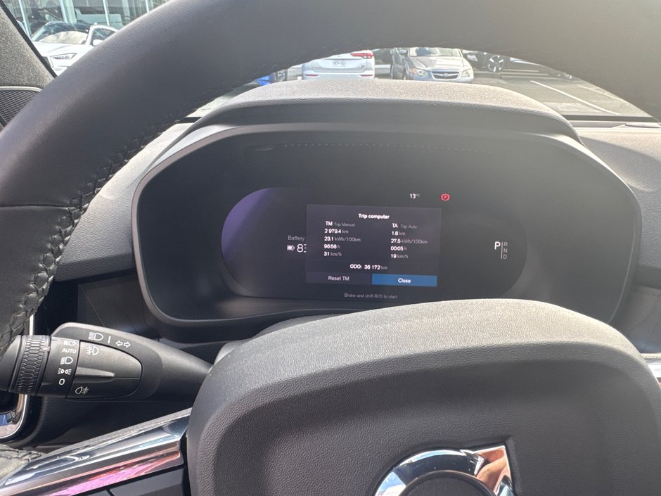 2024 Volvo XC40 Recharge Pure Electric TWIN Plus – ONLY 36,161 KMS-8