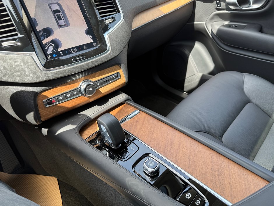 2024 Volvo XC90 Plus | Harman Kardon | 21 RIMS-12
