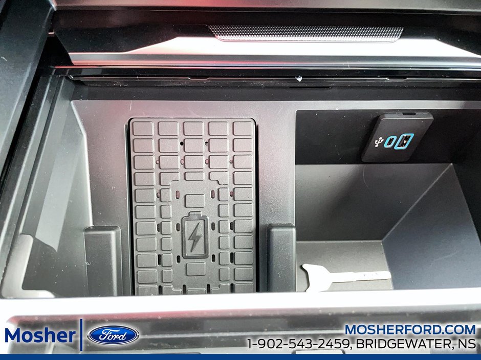 2026 Ford SuperDuty F-350 Platinum