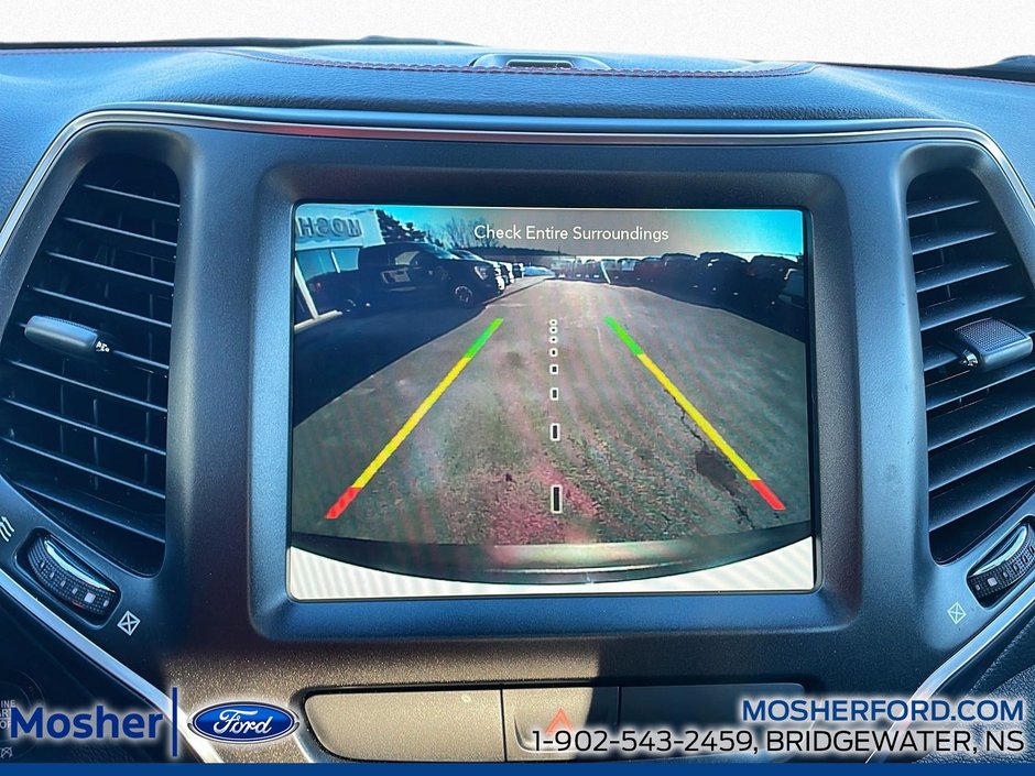 2022 Jeep Cherokee Trailhawk Elite