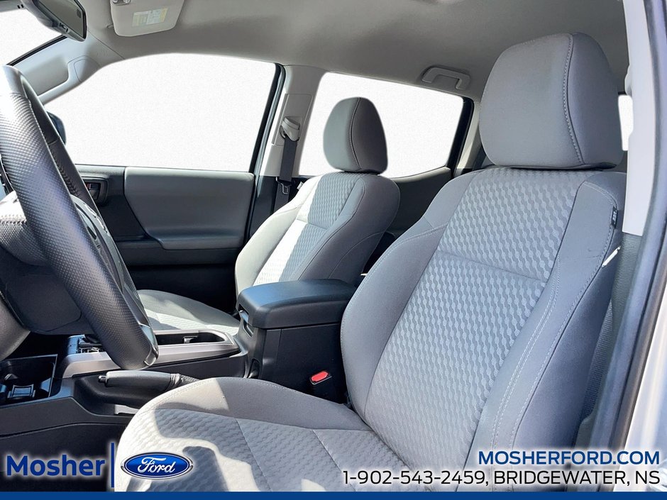2022 Toyota Tacoma BASE