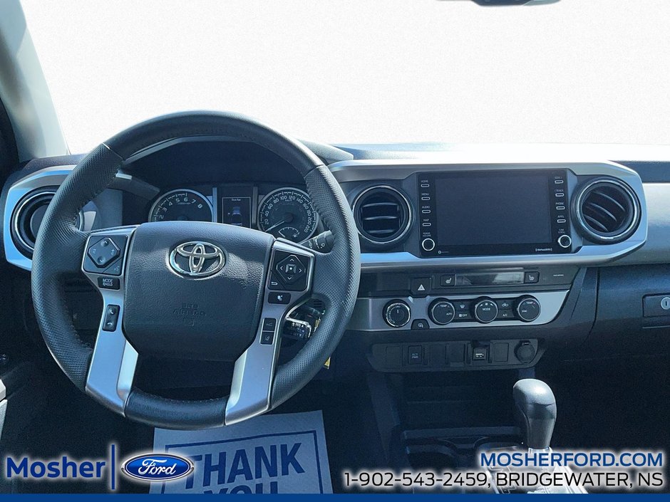 2022 Toyota Tacoma BASE