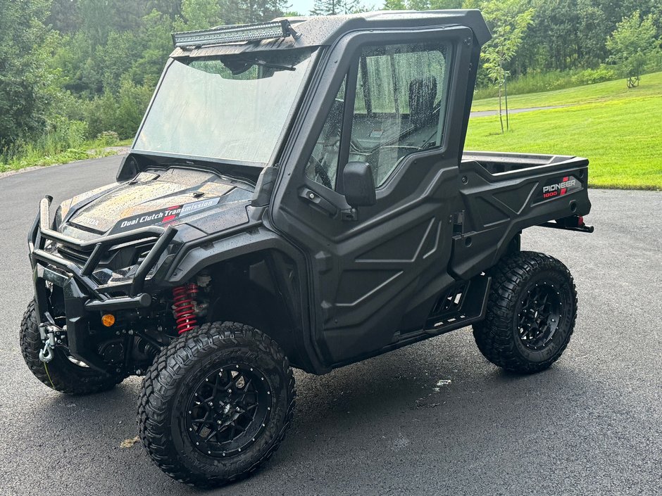 2023 Honda Pioneer 1000-3