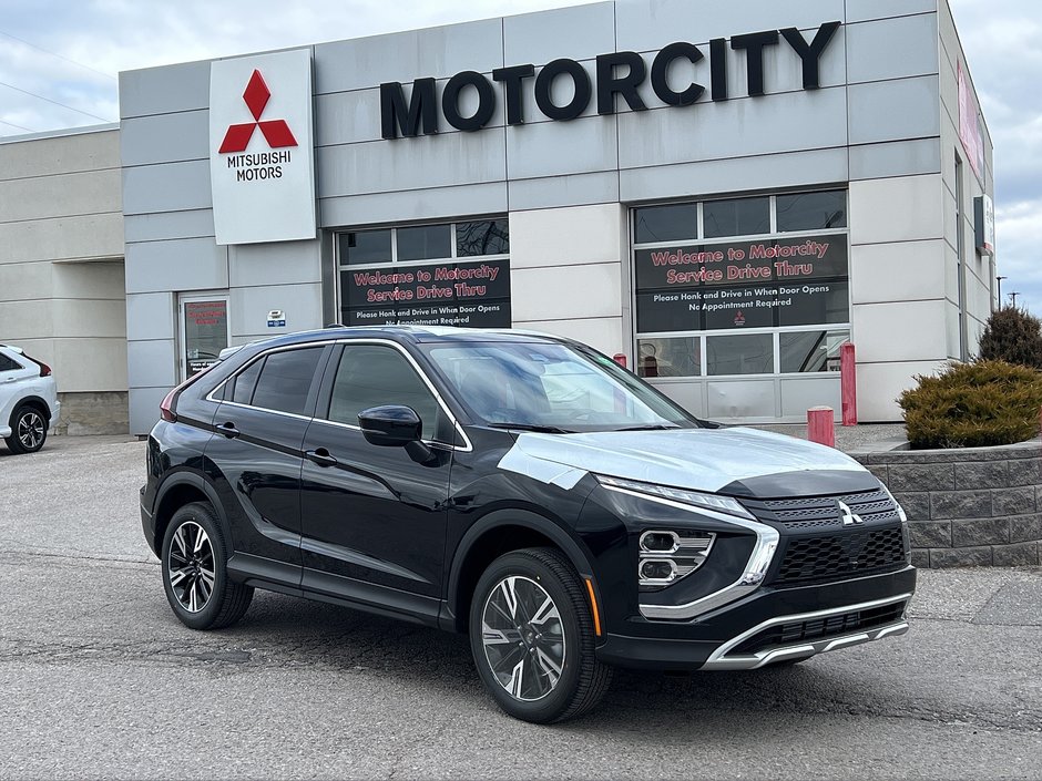 2024  ECLIPSE CROSS SE S-AWC.. In Stock and Ready to go! Buy Today! in Whitby, Ontario