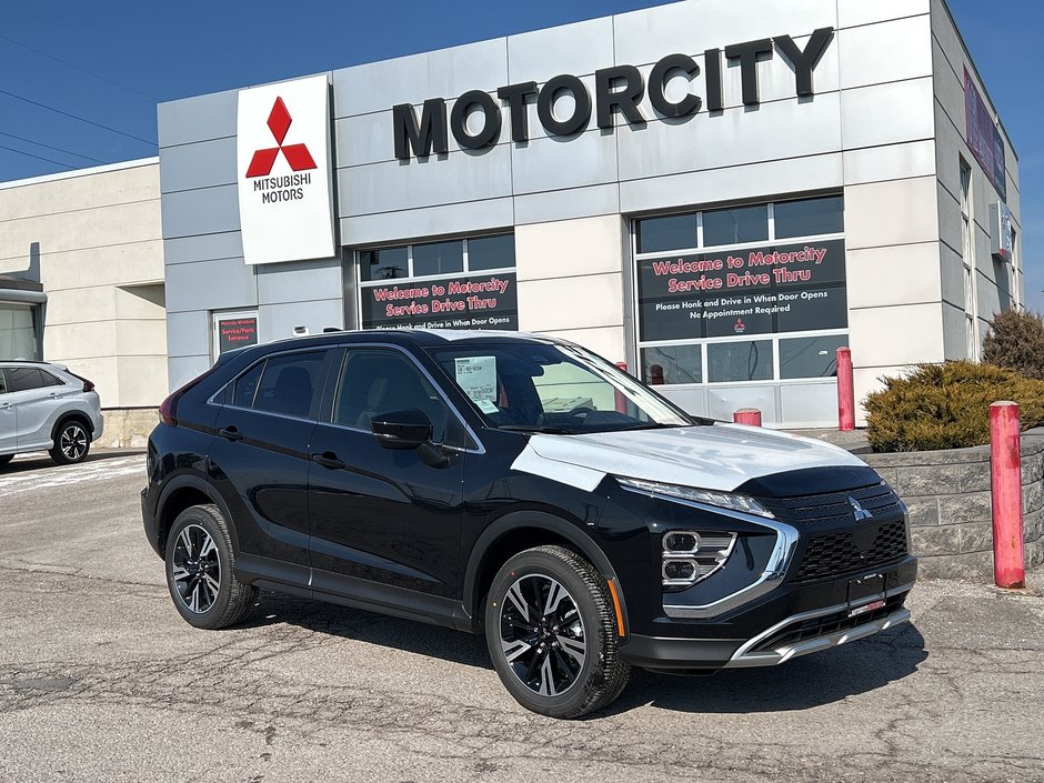 2024  ECLIPSE CROSS SE S-AWC.. In Stock and Ready to go! Buy Today! in Whitby, Ontario