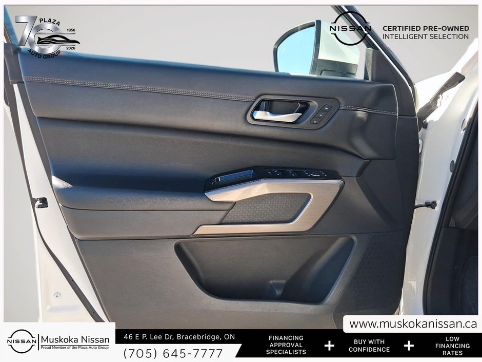 2022 Nissan Pathfinder Platinum-9