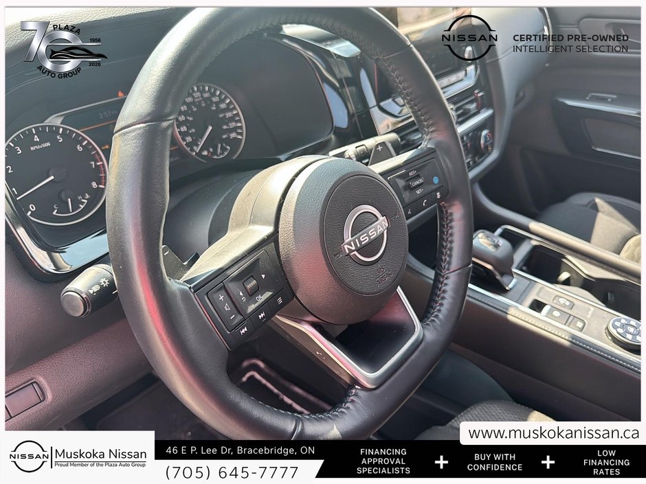 2024 Nissan Pathfinder SV-10
