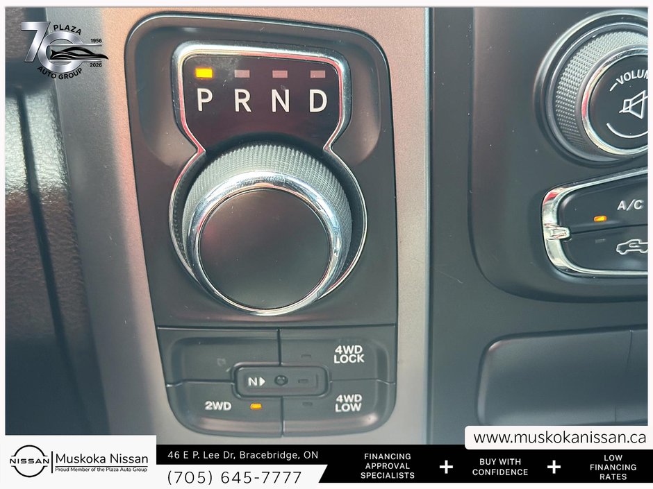 2022 Ram 1500 Classic Warlock-12