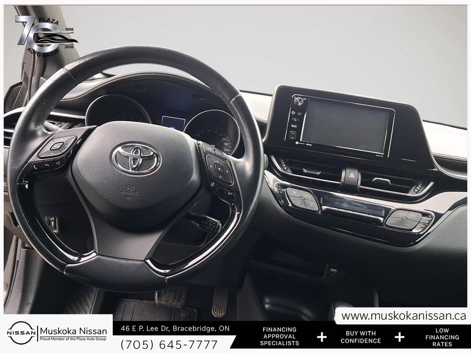 2018 Toyota C-HR XLE-12