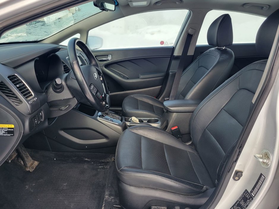 2017 Kia FORTE EX LUXURY