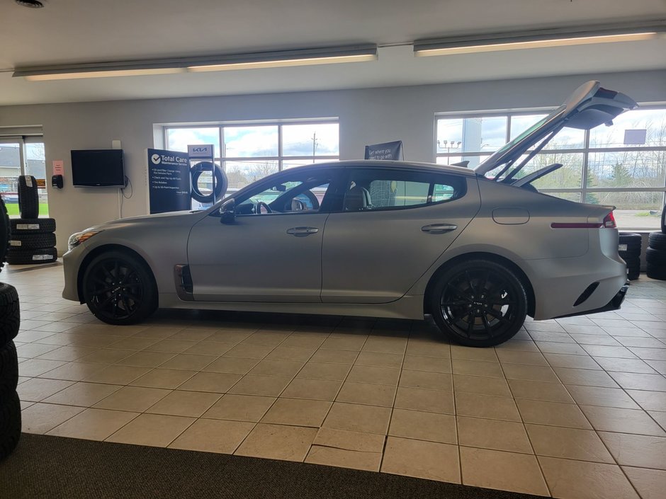 2023 Kia Stinger TRIBUTE