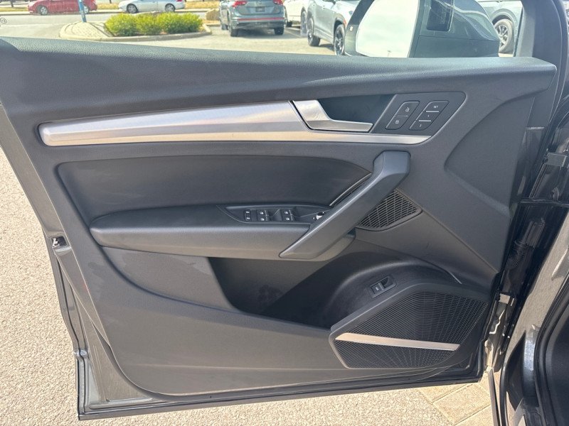 2022 Audi Q5 Technik 45 TFSI quattro  - Premium Audio-8