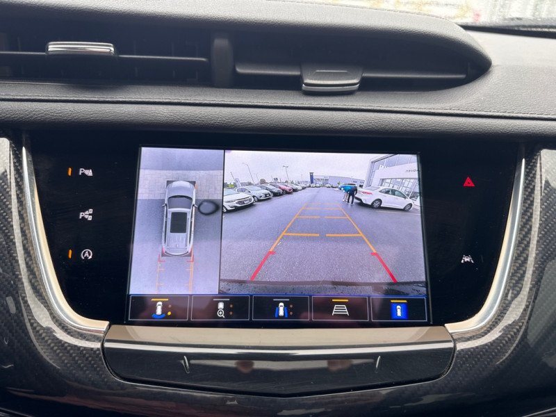 2024 Cadillac XT6 Sport  - Navigation -  Premium Audio-23