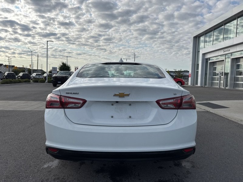 2022 Chevrolet Malibu LT  ON SPECIAL-6