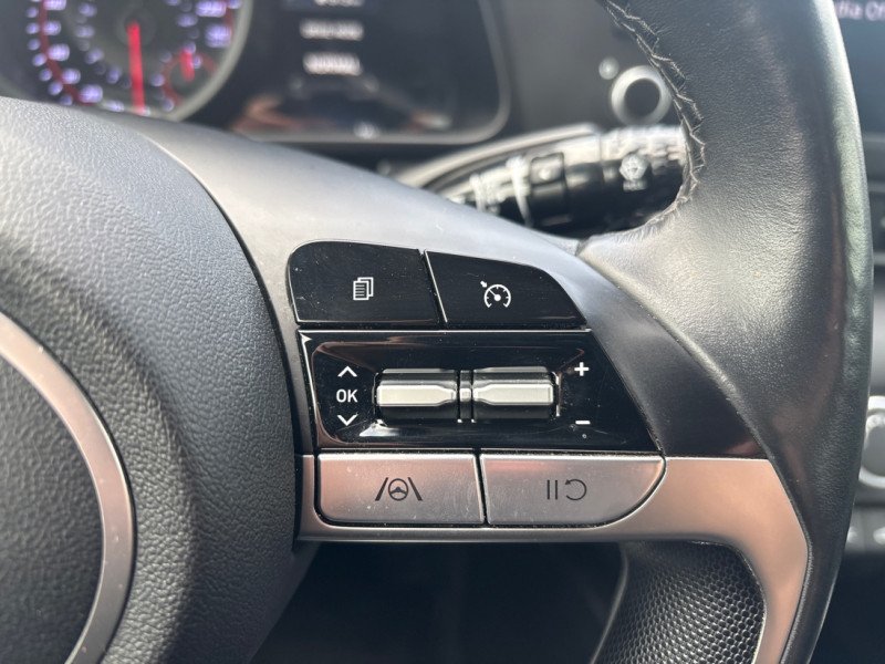 Hyundai Elantra Preferred  -  Heated Seats 2023-14