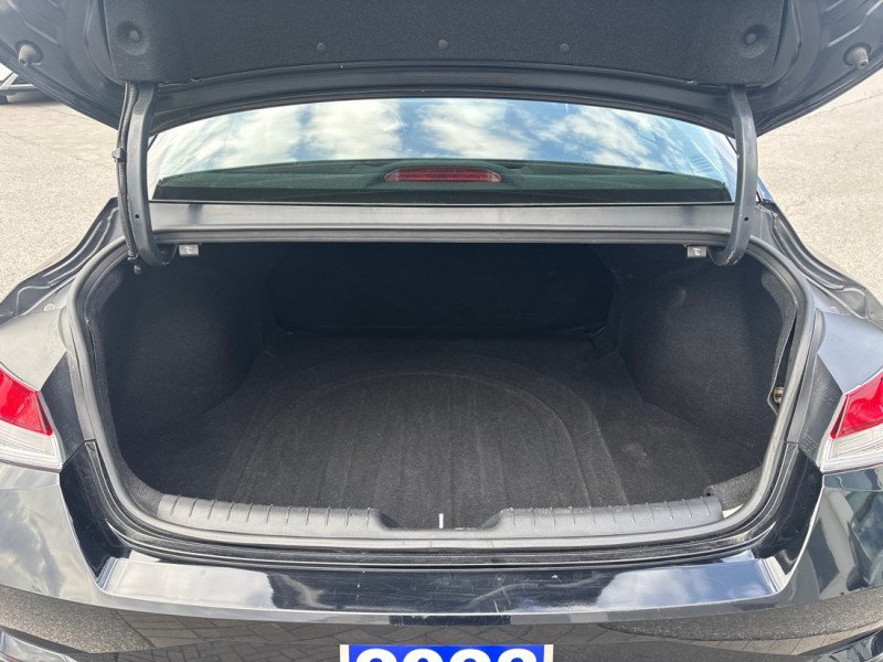 Hyundai Elantra Preferred  -  Heated Seats 2023-4