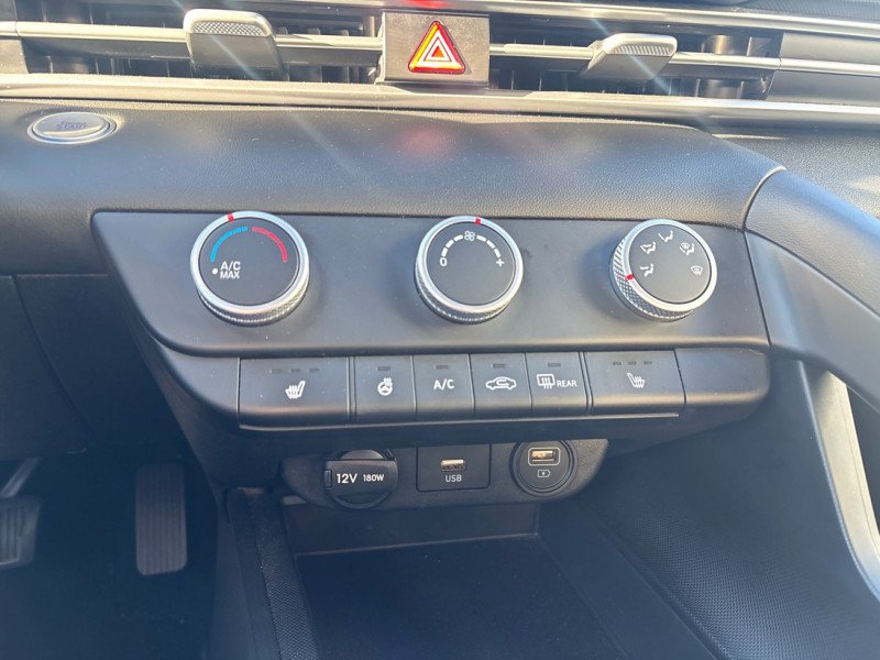 Hyundai Elantra Preferred  -  Heated Seats 2023-16