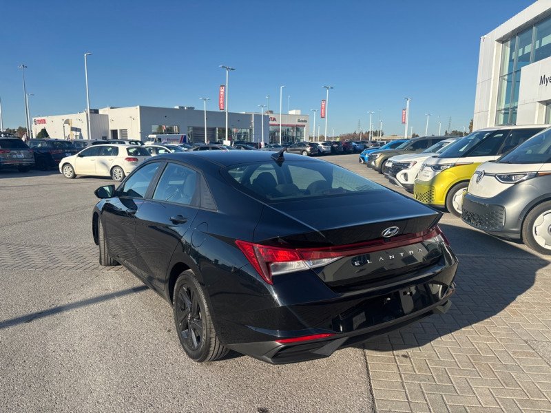 Hyundai Elantra Preferred  -  Heated Seats 2023-2