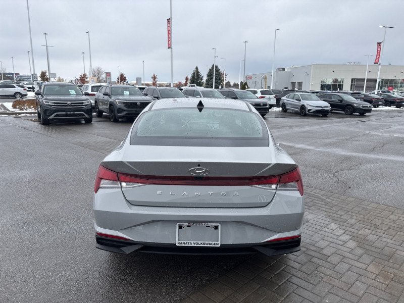 2023 Hyundai Elantra Preferred  -  Heated Seats-3