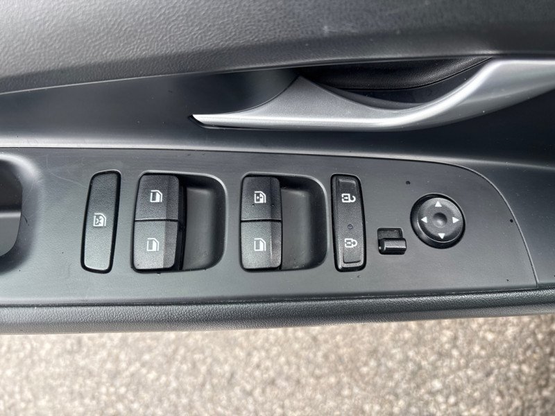 2023 Hyundai Elantra Preferred  -  Heated Seats-7