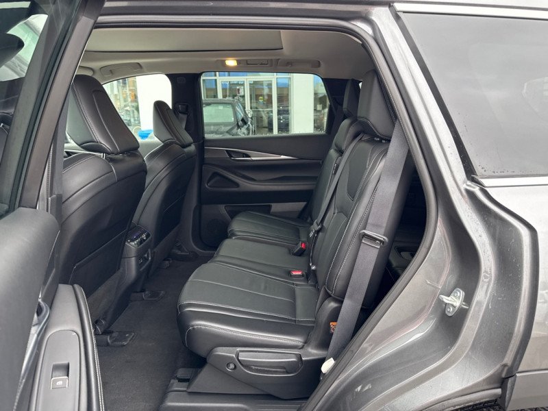2024 Infiniti QX60 LUXE  - Leather Seats-11