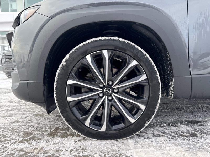 2024 Mazda CX-50 GT  -  Sunroof -  Cooled Seats-13