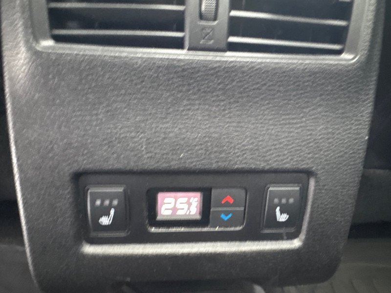 2024 Mitsubishi Outlander Plug-In Hybrid SEL S-AWC-12