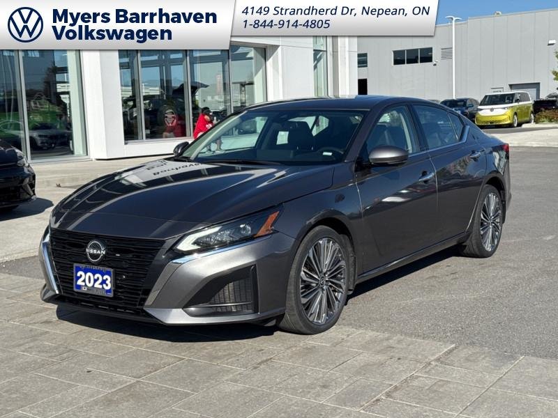 2023 Nissan Altima Platinum  -  Leather Seats-0