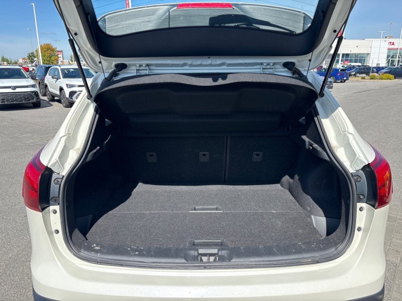 Nissan Qashqai AWD SL CVT  - Sunroof -  Navigation 2018-4