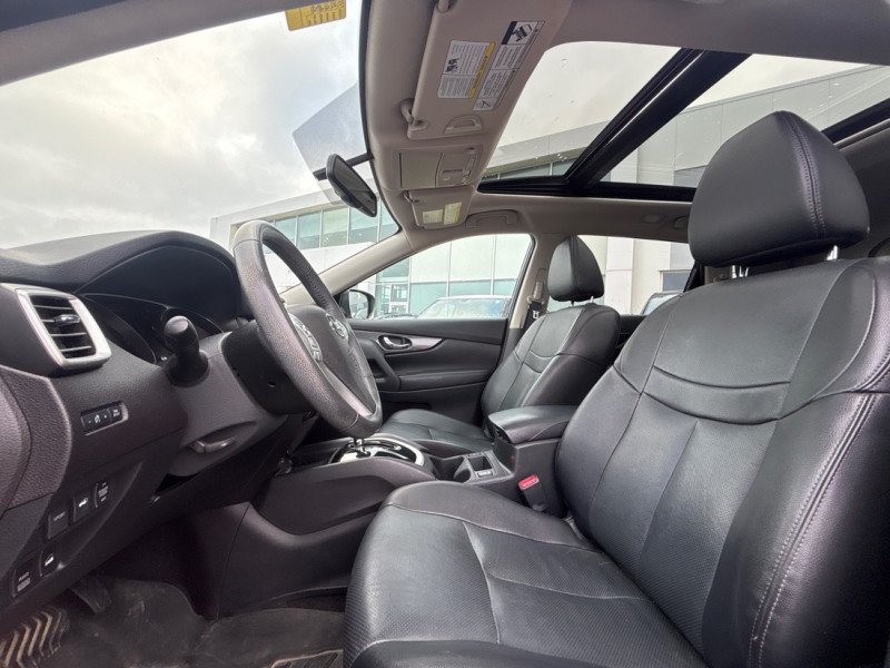 2016 Nissan Rogue SL Premium  - Navigation -  Leather Seats-10