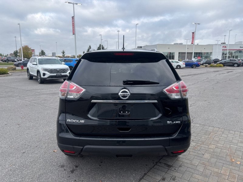 2016 Nissan Rogue SL Premium  - Navigation -  Leather Seats-3
