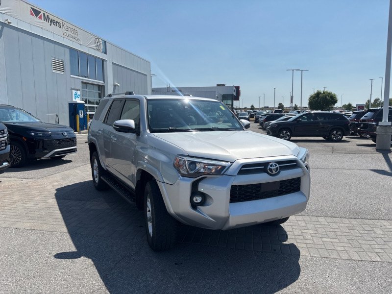 2021 Toyota 4Runner SR5  - Sunroof -  Apple CarPlay-5