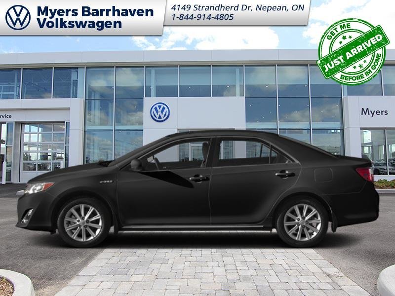 Toyota Camry Hybrid XLE CVT (2)  - Sunroof 2014-0