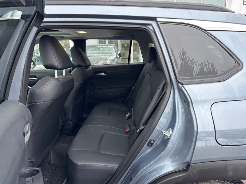 2024 Toyota Corolla Cross XLE AWD  - Navigation-11