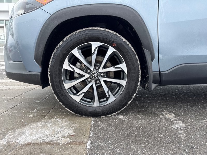 2024 Toyota Corolla Cross XLE AWD  - Navigation-15