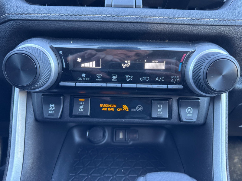 Toyota RAV4 LE AWD  - Heated Seats -  Apple CarPlay 2021-15