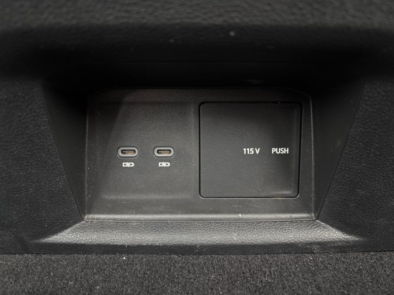 2022 Volkswagen Atlas Cross Sport Highline 3.6 FSI-24