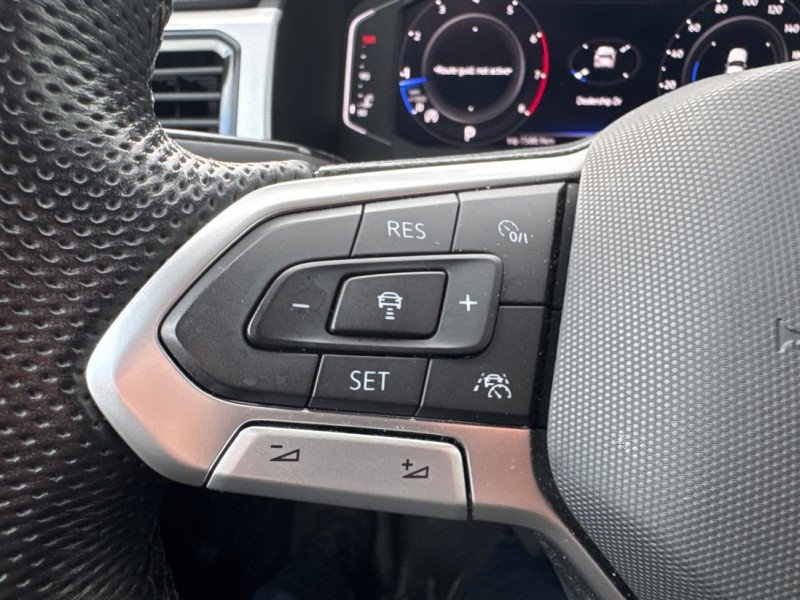 2023 Volkswagen Atlas Cross Sport Execline 3.6 FSI-17