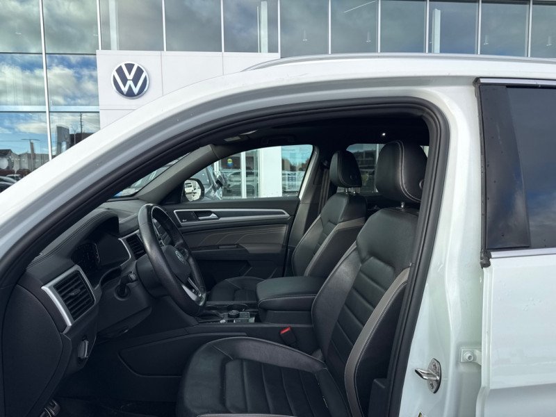2023 Volkswagen Atlas Cross Sport Execline 3.6 FSI-12