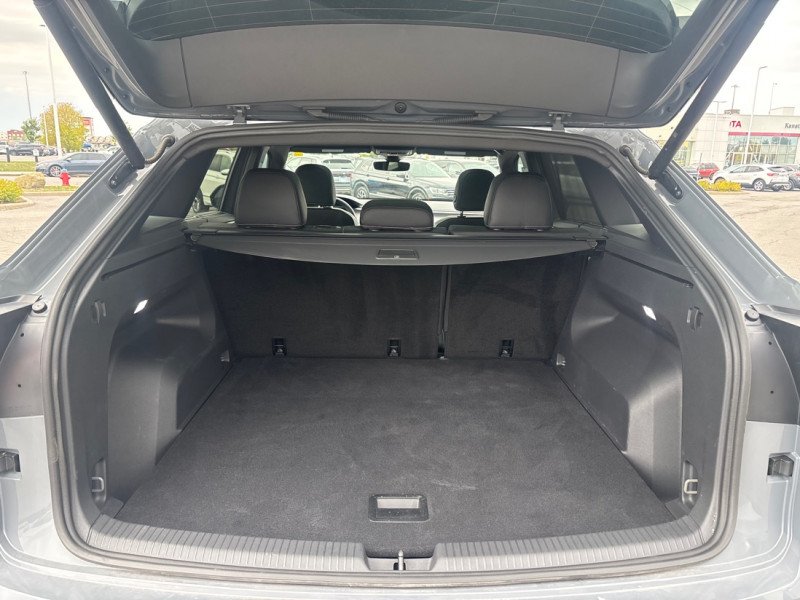 2025 Volkswagen Atlas Cross Sport Comfortline R-Line Black Edition 2.0 TSI-4