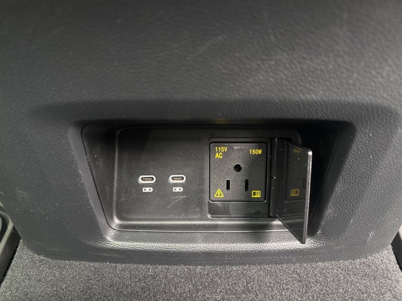 2025 Volkswagen Atlas Cross Sport Comfortline R-Line Black Edition 2.0 TSI-22