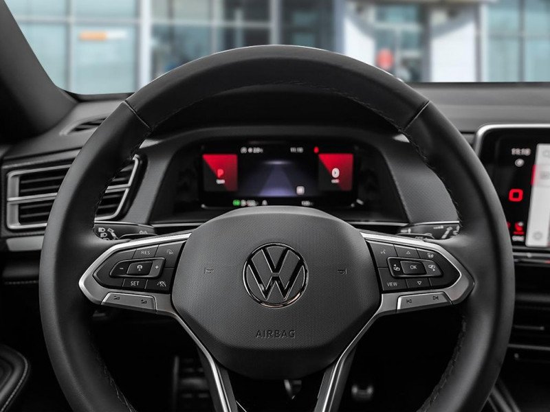 2026 Volkswagen Atlas Cross Sport Execline  - Massaging Seats-12