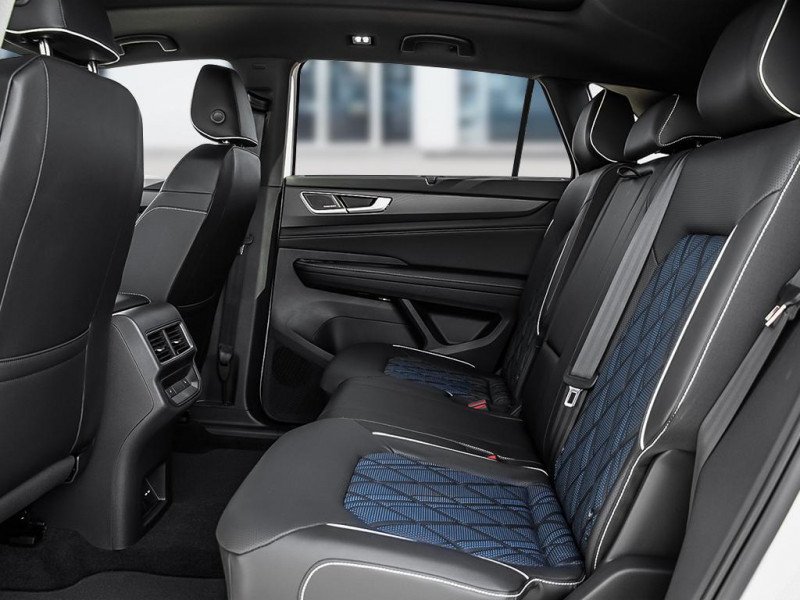 Volkswagen Atlas Cross Sport Execline  - Massaging Seats 2026-20