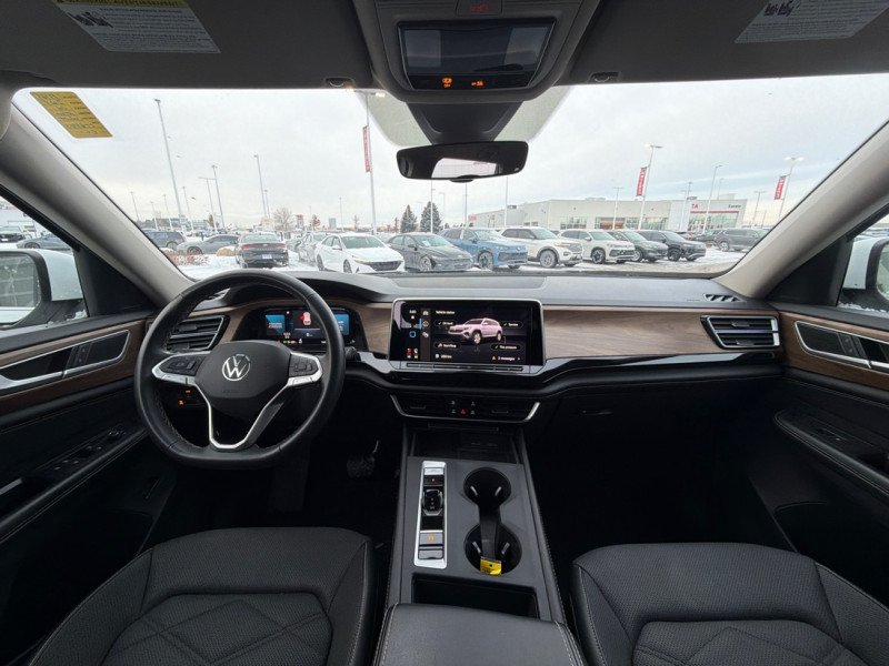 2024 Volkswagen Atlas Comfortline 2.0 TSI  - Cooled Seats-12