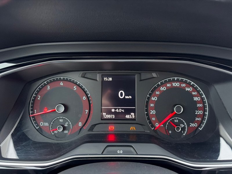 Volkswagen Jetta Highline Manual 2019-14