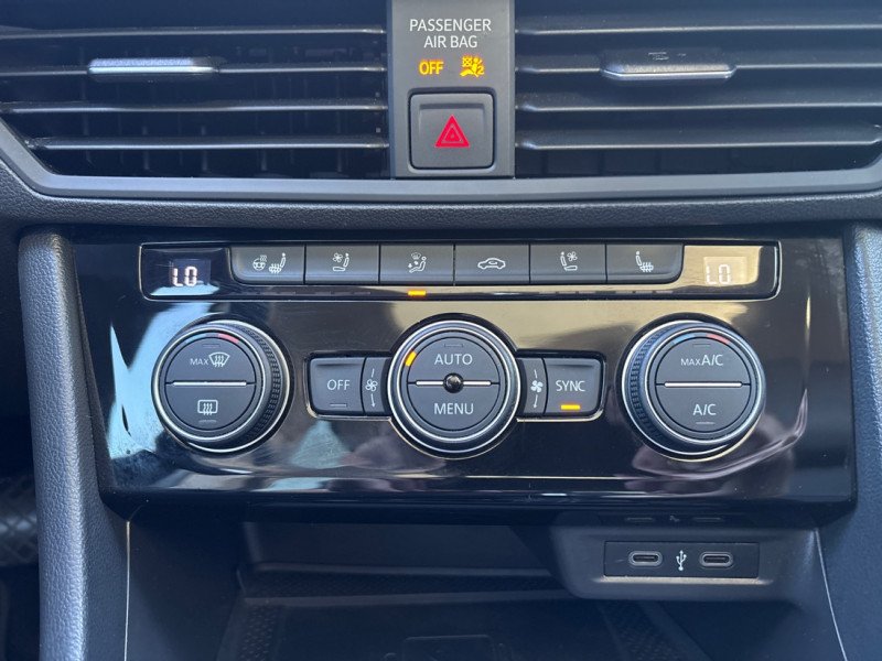 2021 Volkswagen Jetta Execline  - Navigation -  Premium Audio-16