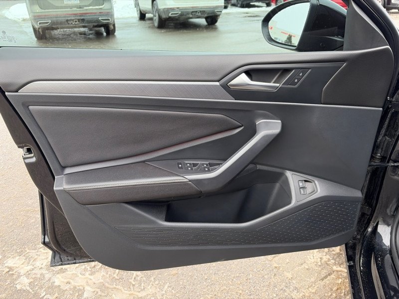 2023 Volkswagen Jetta Comfortline  - Heated Seats-7