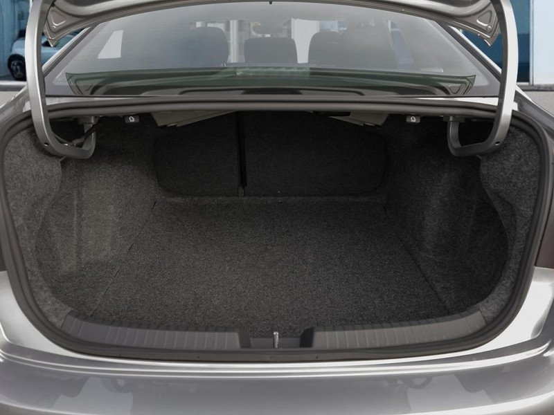 Volkswagen Jetta Comfortline  -  Remote Start 2025-6