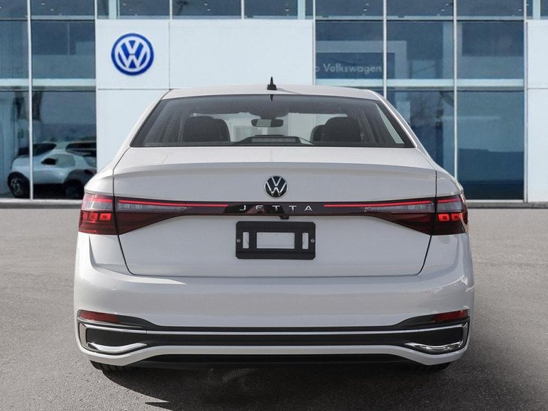 Volkswagen Jetta Highline  - Leather Seats 2025-4